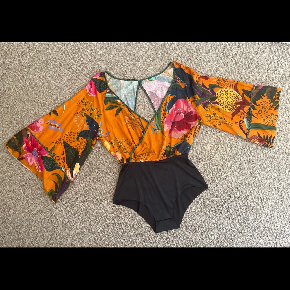 One piece Blouse